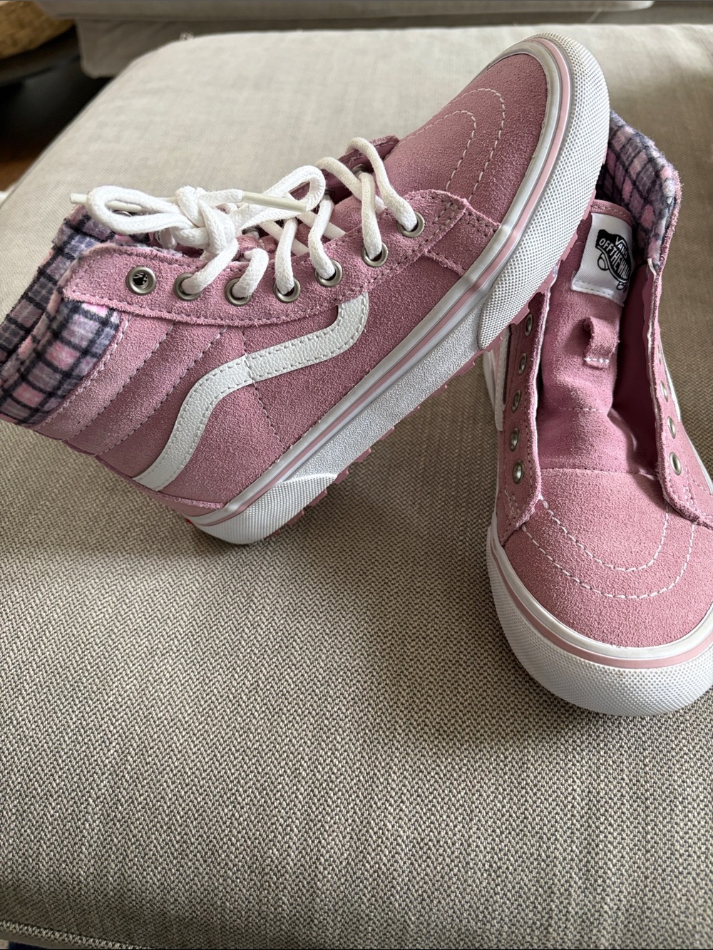 Vans Girls Sk8-Hi MTE Pink Suede and Flannel Sneakers